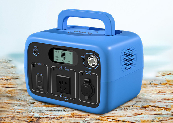Taşınabilir dış mekan güç kaynağı 300W AC çıkış gücü 300Wh kapasiteli açık kamp durak enerji depolama güç kaynağı